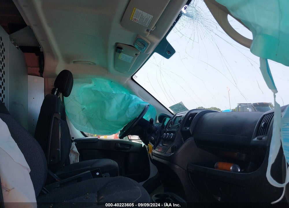 2020 RAM PROMASTER 2500 VIN: 3C6TRVDG5LE113873