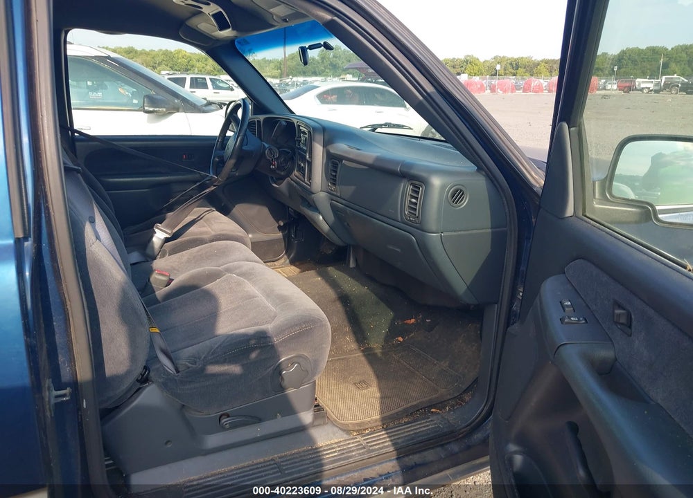 2000 CHEVROLET SILVERADO 1500 LS VIN: 1GCEC14V6YE149519