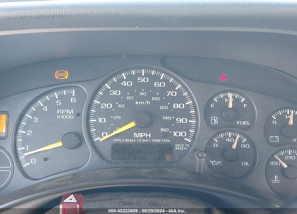 2000 CHEVROLET SILVERADO 1500 LS VIN: 1GCEC14V6YE149519