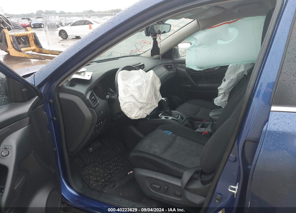 2019 NISSAN ROGUE SV VIN: JN8AT2MTXKW504443
