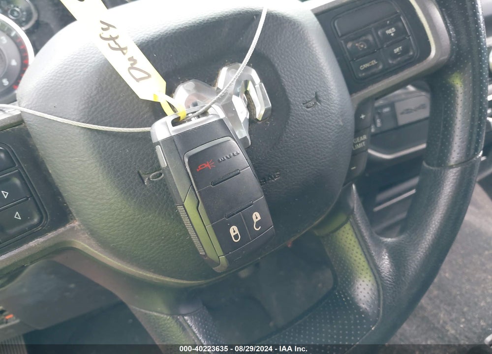 2019 RAM 2500 VIN: 3C6UR5CL1KG719774
