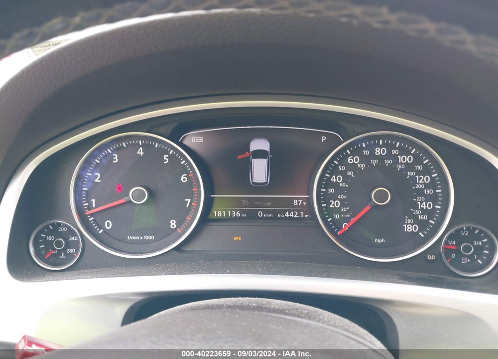 2013 VOLKSWAGEN TOUAREG VR6 LUX VIN: WVGEF9BP4DD005523