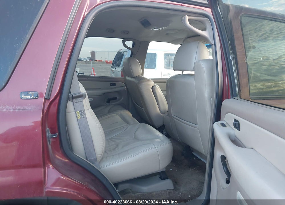 2001 CHEVROLET TAHOE LT VIN: 1GNEK13T81J128761