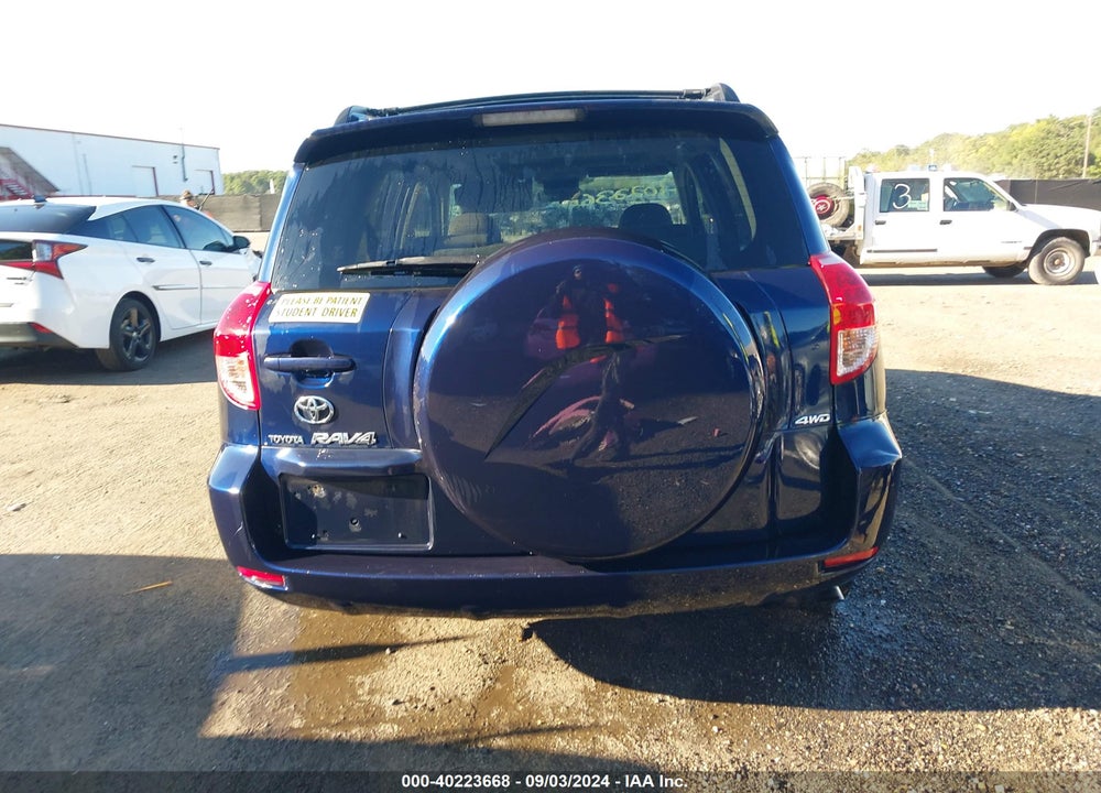 2007 TOYOTA RAV4 LIMITED VIN: JTMBD31V175064375