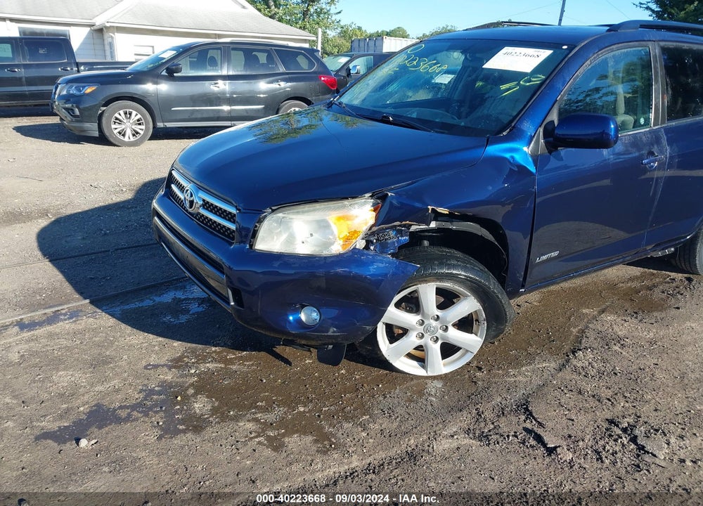 2007 TOYOTA RAV4 LIMITED VIN: JTMBD31V175064375