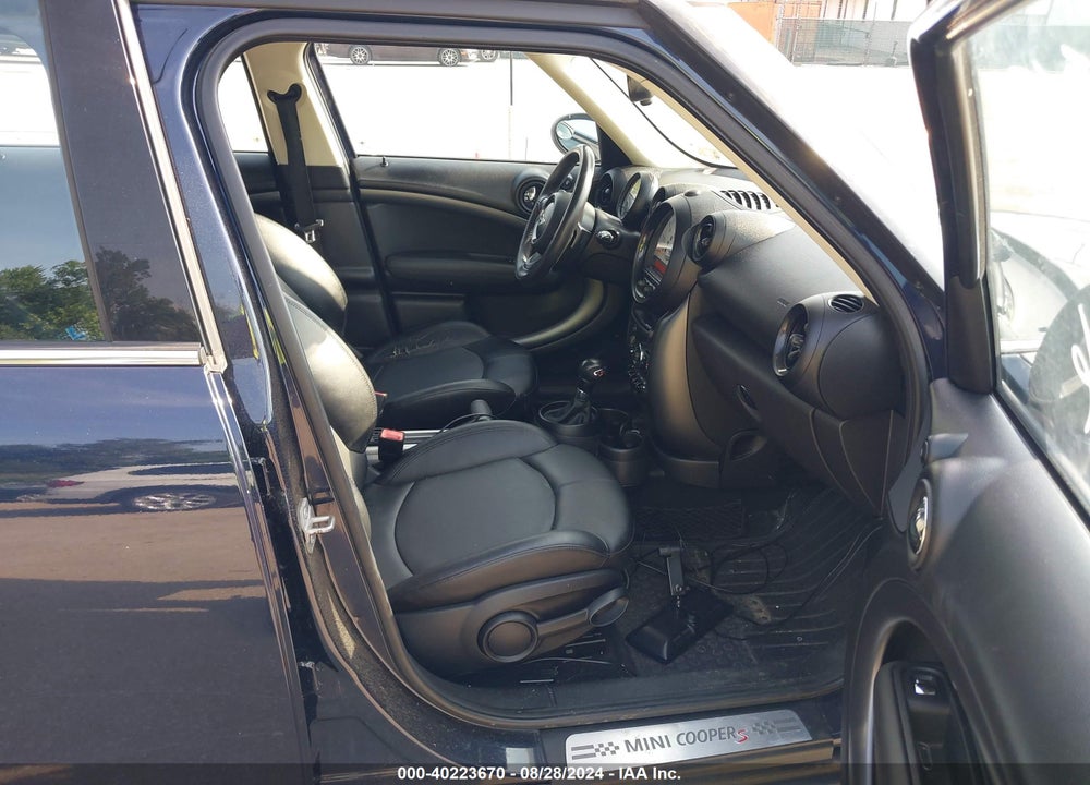 2014 MINI COUNTRYMAN COOPER S VIN: WMWZC5C52EWP39553