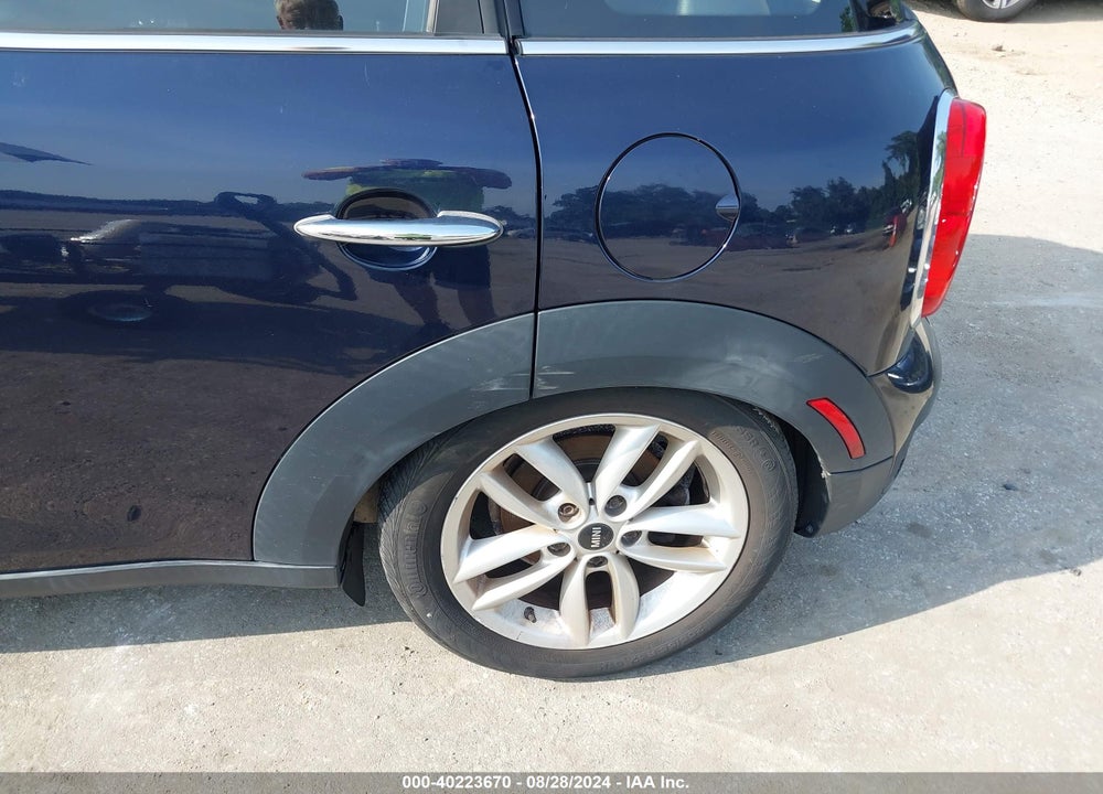 2014 MINI COUNTRYMAN COOPER S VIN: WMWZC5C52EWP39553