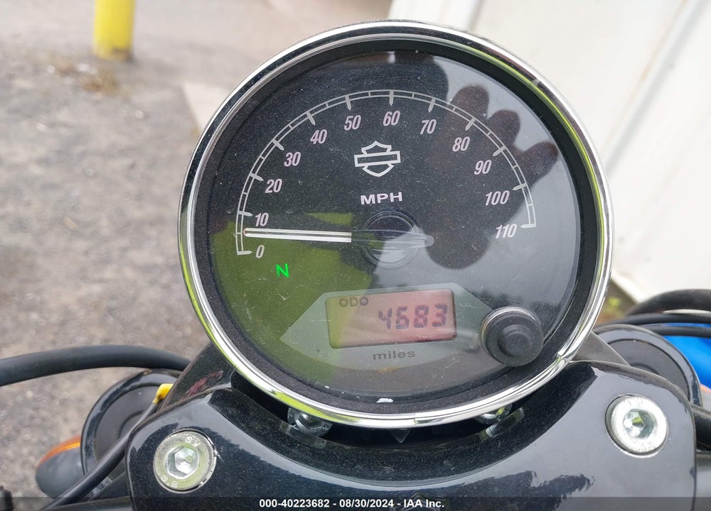2015 HARLEY-DAVIDSON XG750 VIN: 1HD4NBB16FC505583