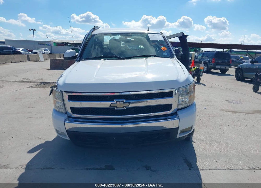 2008 CHEVROLET SILVERADO 1500 LT1 VIN: 2GCEC19J281321634