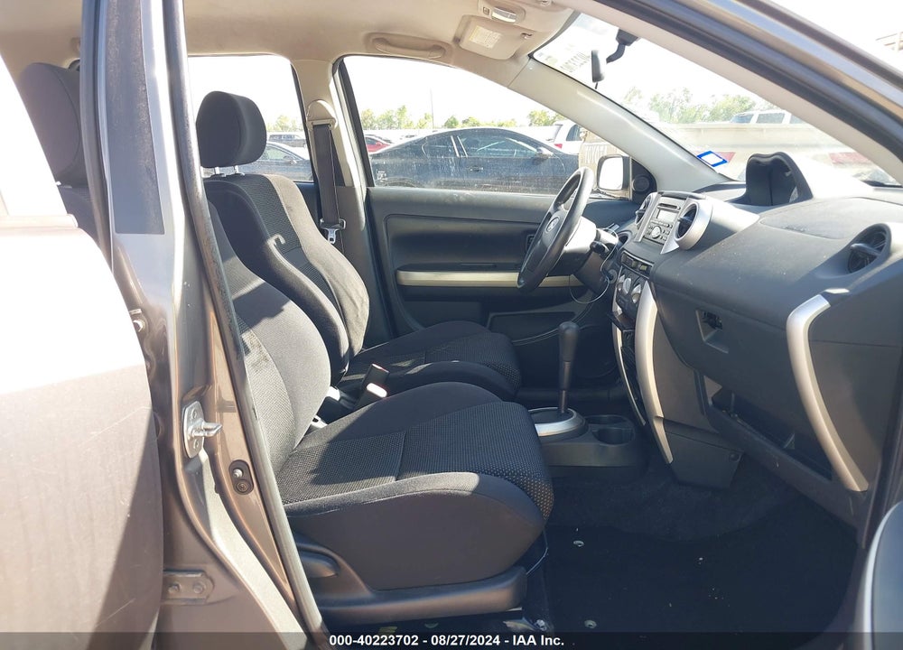 2004 SCION XA VIN: JTKKT624740049889