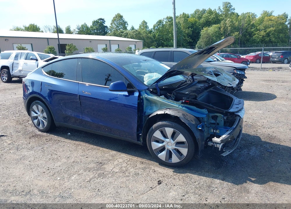 2022 TESLA MODEL Y LONG RANGE DUAL MOTOR ALL-WHEEL DRIVE VIN: 7SAYGDEE9NA019648