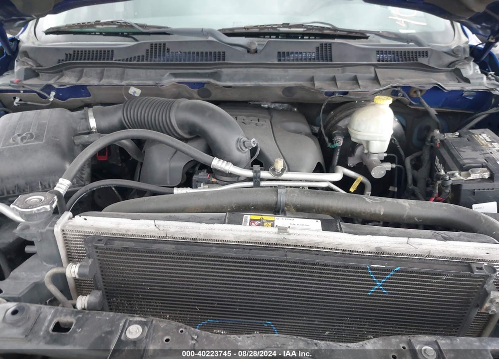 2014 RAM 1500 EXPRESS VIN: 1C6RR6KTXES242126
