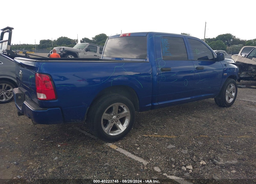 2014 RAM 1500 EXPRESS VIN: 1C6RR6KTXES242126