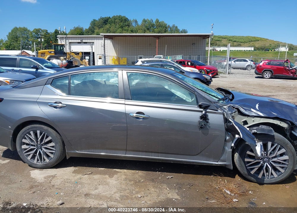 2023 NISSAN ALTIMA SV FWD VIN: 1N4BL4DV0PN380022