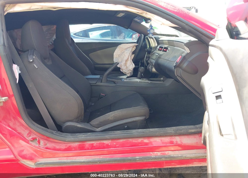 2015 CHEVROLET CAMARO 2LS VIN: 2G1FB1E31F9305107