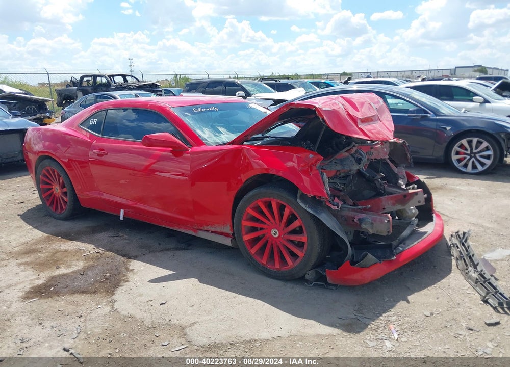 2015 CHEVROLET CAMARO 2LS VIN: 2G1FB1E31F9305107