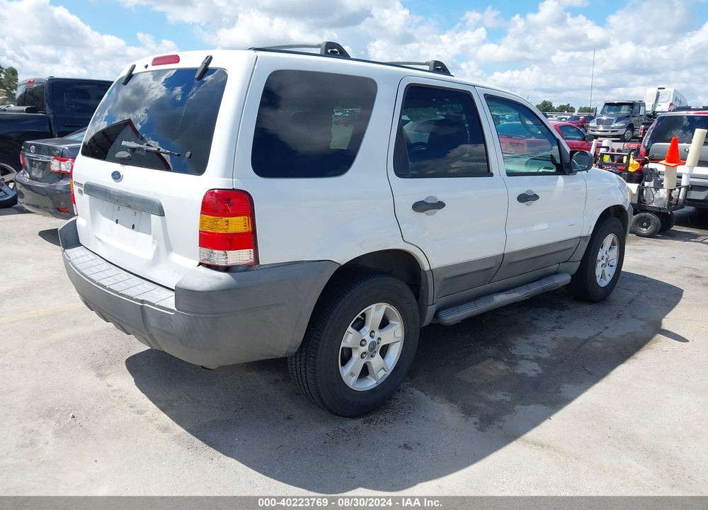 2007 FORD ESCAPE XLT VIN: 1FMYU03Z57KA93366
