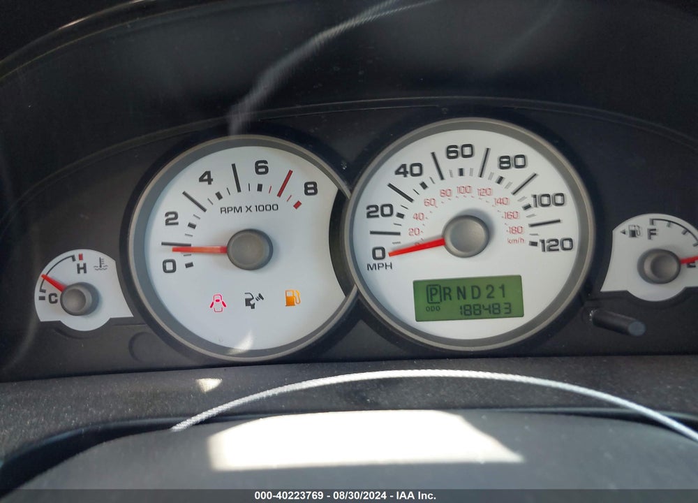 2007 FORD ESCAPE XLT VIN: 1FMYU03Z57KA93366