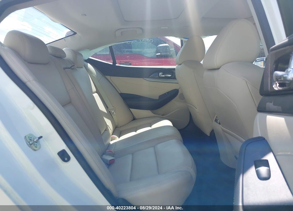 2016 NISSAN MAXIMA 3.5 SL VIN: 1N4AA6AP2GC396527