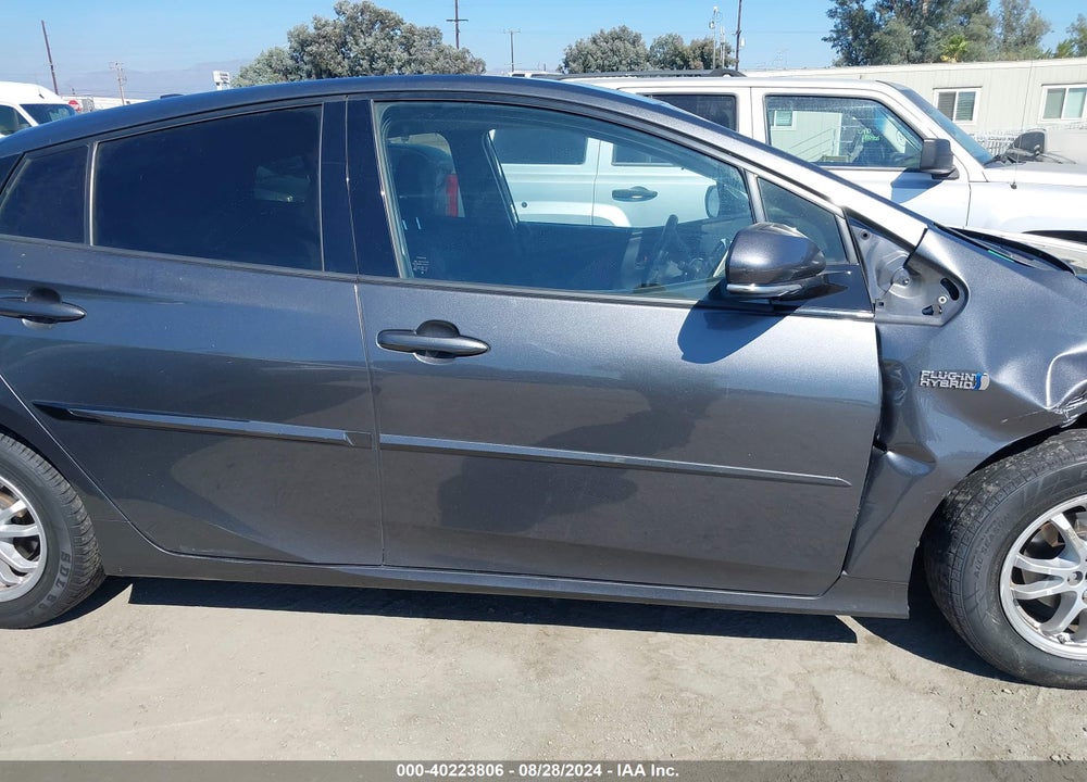 2017 TOYOTA PRIUS PRIME PLUS VIN: JTDKARFP9H3001849