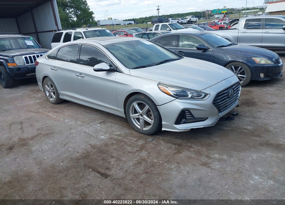2018 HYUNDAI SONATA LIMITED VIN: 5NPE34AF6JH657851