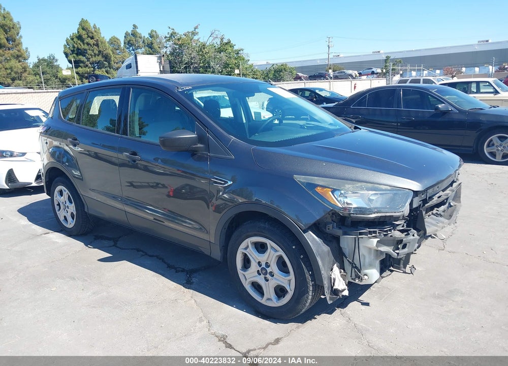 2018 FORD ESCAPE S VIN: 1FMCU0F76JUA56987