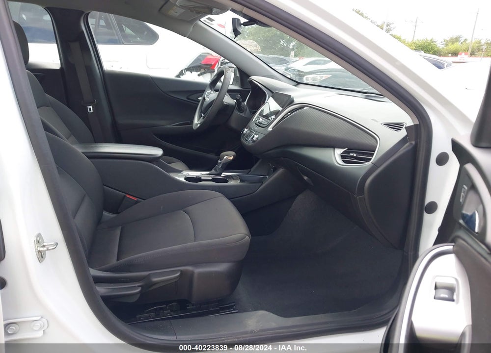 2022 CHEVROLET MALIBU FWD LT VIN: 1G1ZD5ST0NF138313