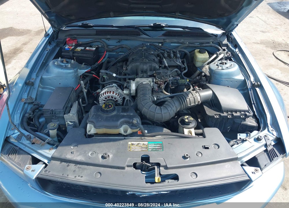 2006 FORD MUSTANG V6 VIN: 1ZVFT80N565106092