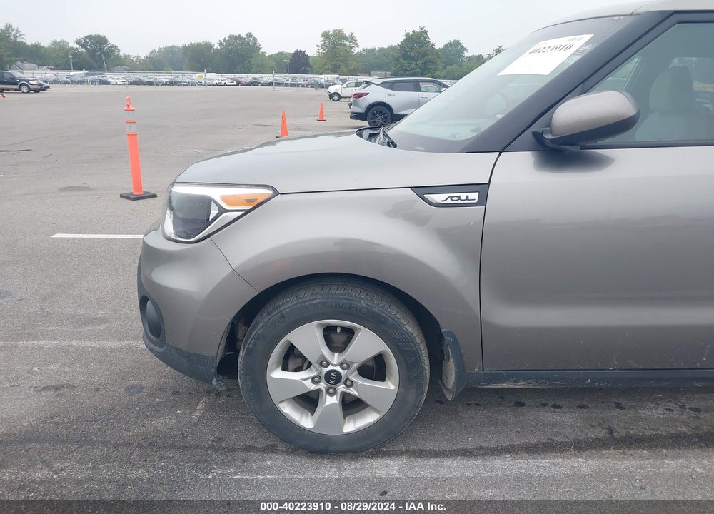 2018 KIA SOUL VIN: KNDJN2A20J7541589