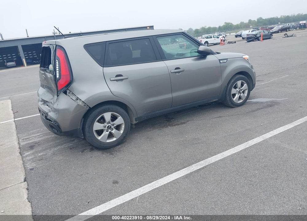 2018 KIA SOUL VIN: KNDJN2A20J7541589