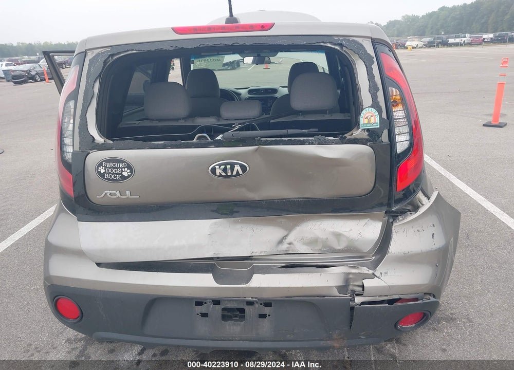 2018 KIA SOUL VIN: KNDJN2A20J7541589