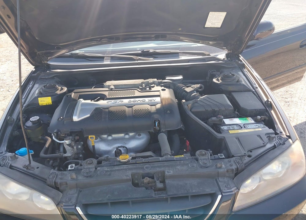 2005 HYUNDAI ELANTRA GLS/GT VIN: KMHDN46D75U188659