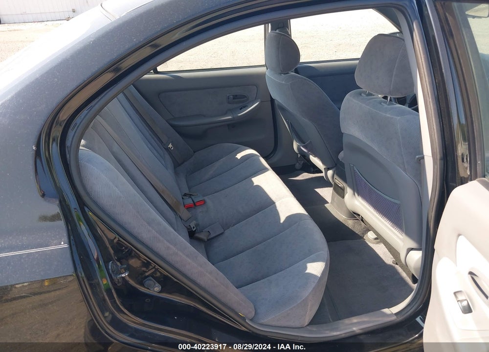 2005 HYUNDAI ELANTRA GLS/GT VIN: KMHDN46D75U188659