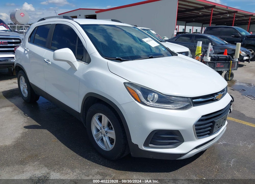 2018 CHEVROLET TRAX LT VIN: KL7CJLSB8JB676130