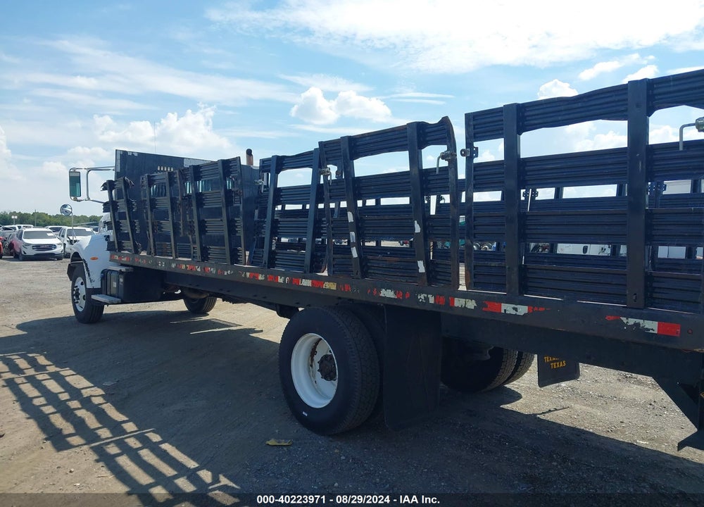 2015 PETERBILT 337 VIN: 2NP2HM7X7FM255597