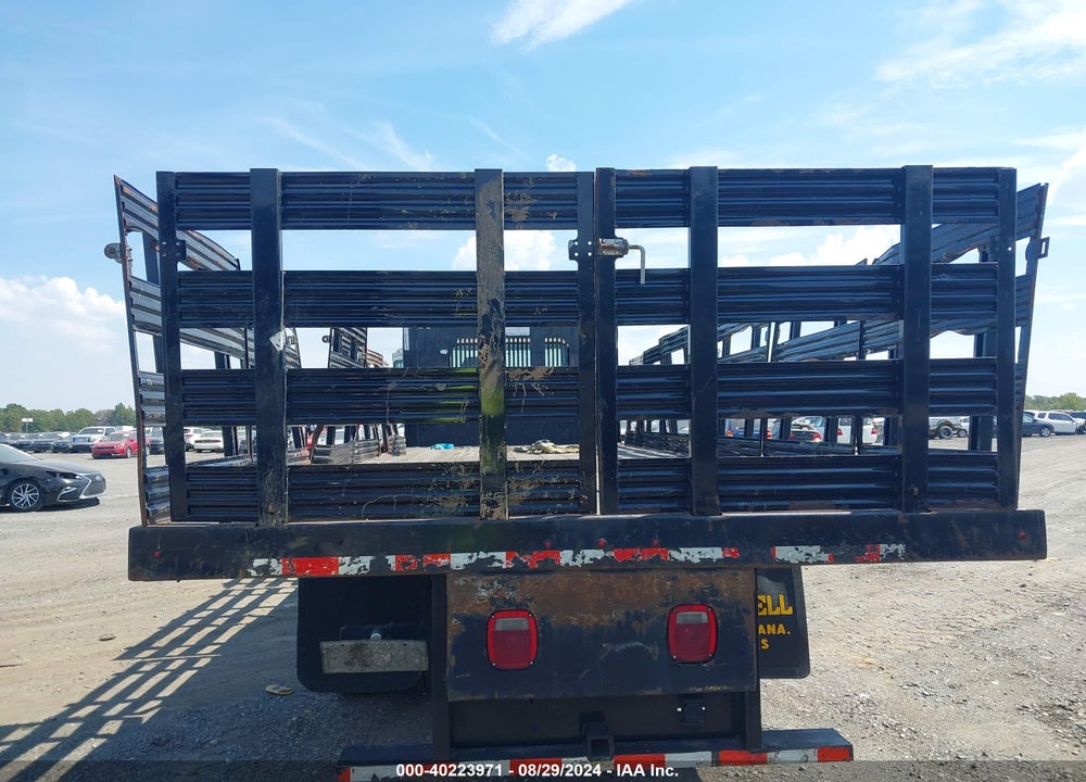 2015 PETERBILT 337 VIN: 2NP2HM7X7FM255597