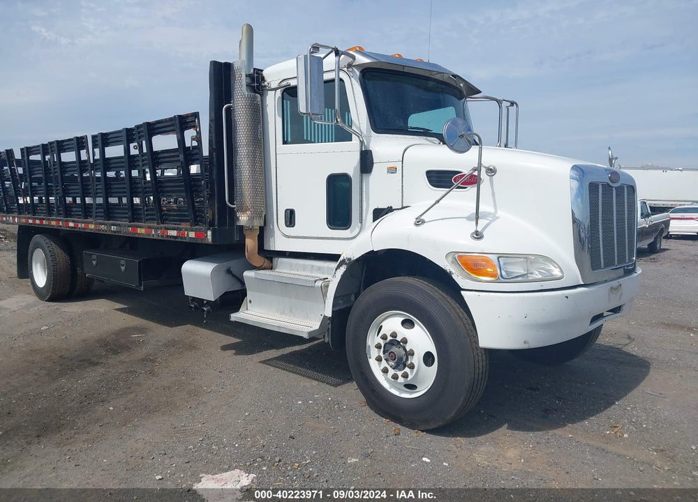2015 PETERBILT 337 VIN: 2NP2HM7X7FM255597