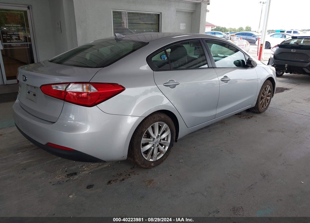 2016 KIA FORTE LX VIN: KNAFX4A62G5446628