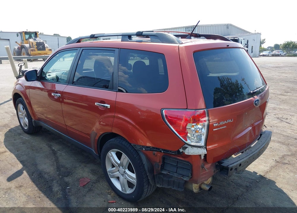 2010 SUBARU FORESTER 2.5X PREMIUM VIN: JF2SH6CC8AH792476