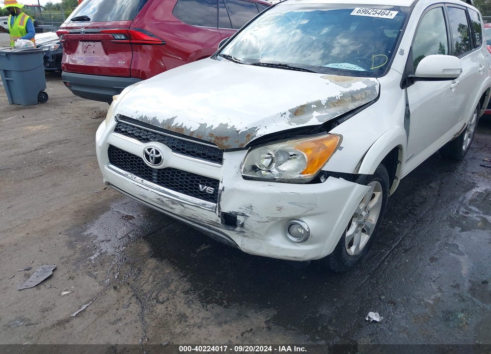 2009 TOYOTA RAV4 LIMITED V6 VIN: JTMBK31V895081442