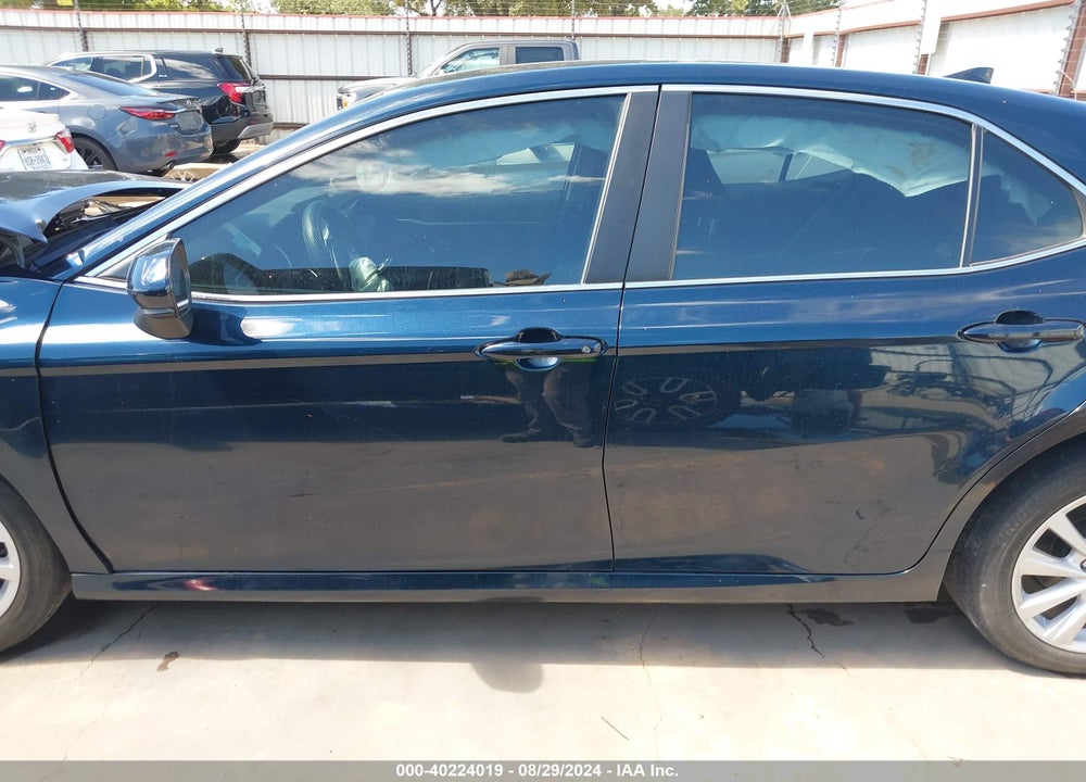 2021 TOYOTA CAMRY LE VIN: 4T1C11AK6MU612603