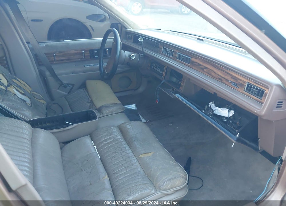 1990 BUICK ELECTRA PARK AVENUE VIN: 1G4CW54C1L1628236