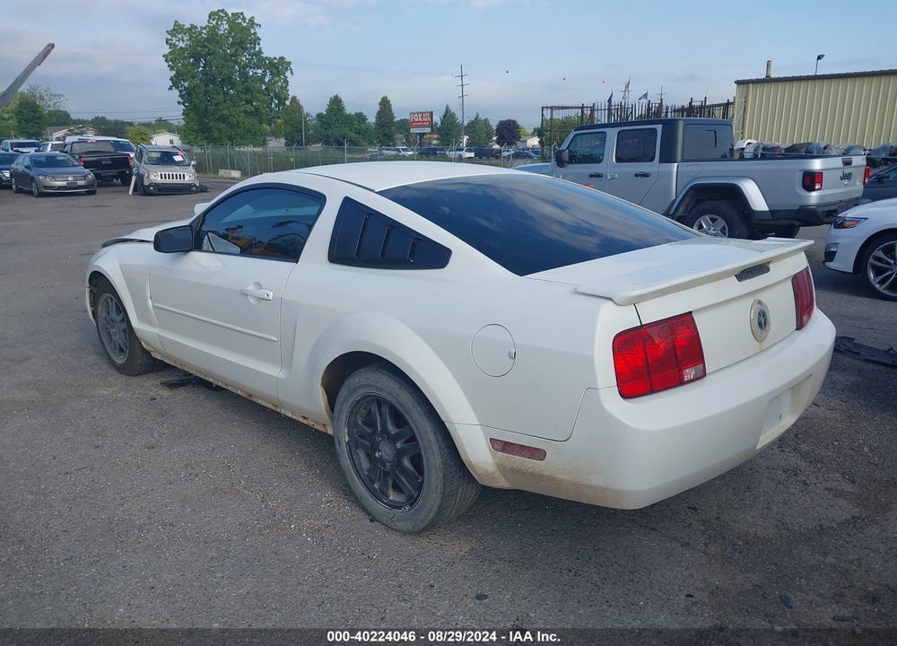 2008 FORD MUSTANG V6 DELUXE/V6 PREMIUM VIN: 1ZVHT80N485207121