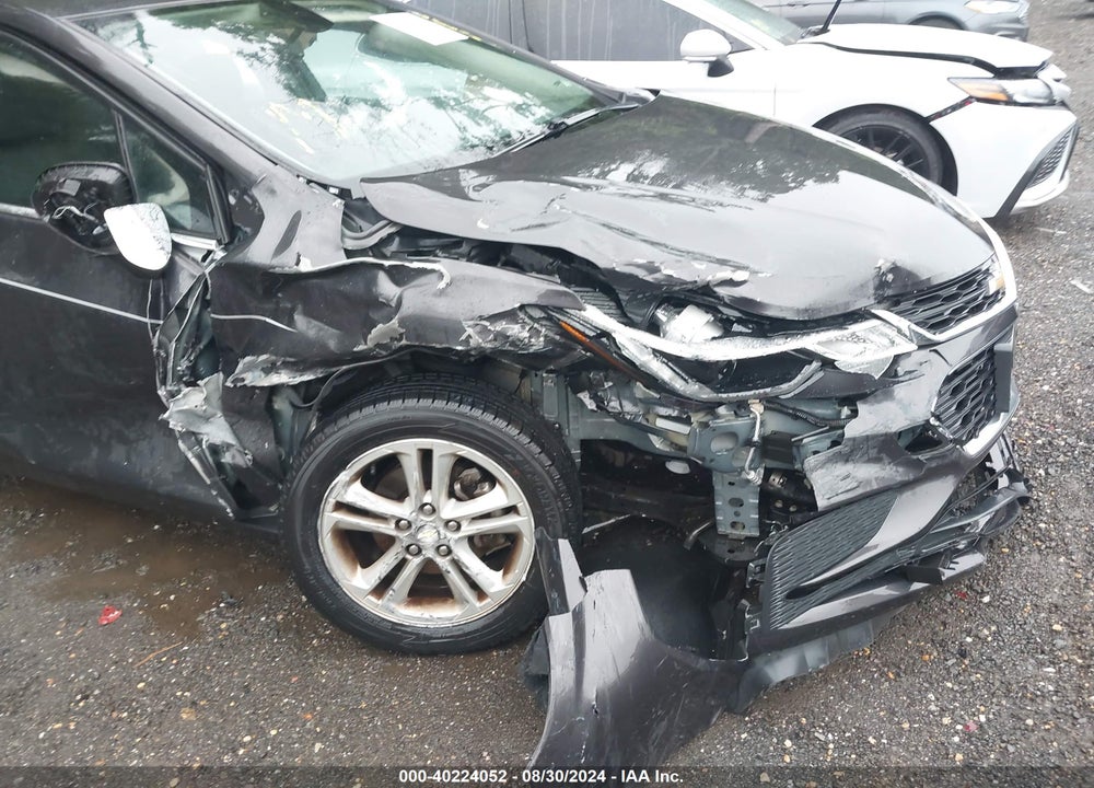 2017 CHEVROLET CRUZE VIN: 1G1BE5SM6H7182306