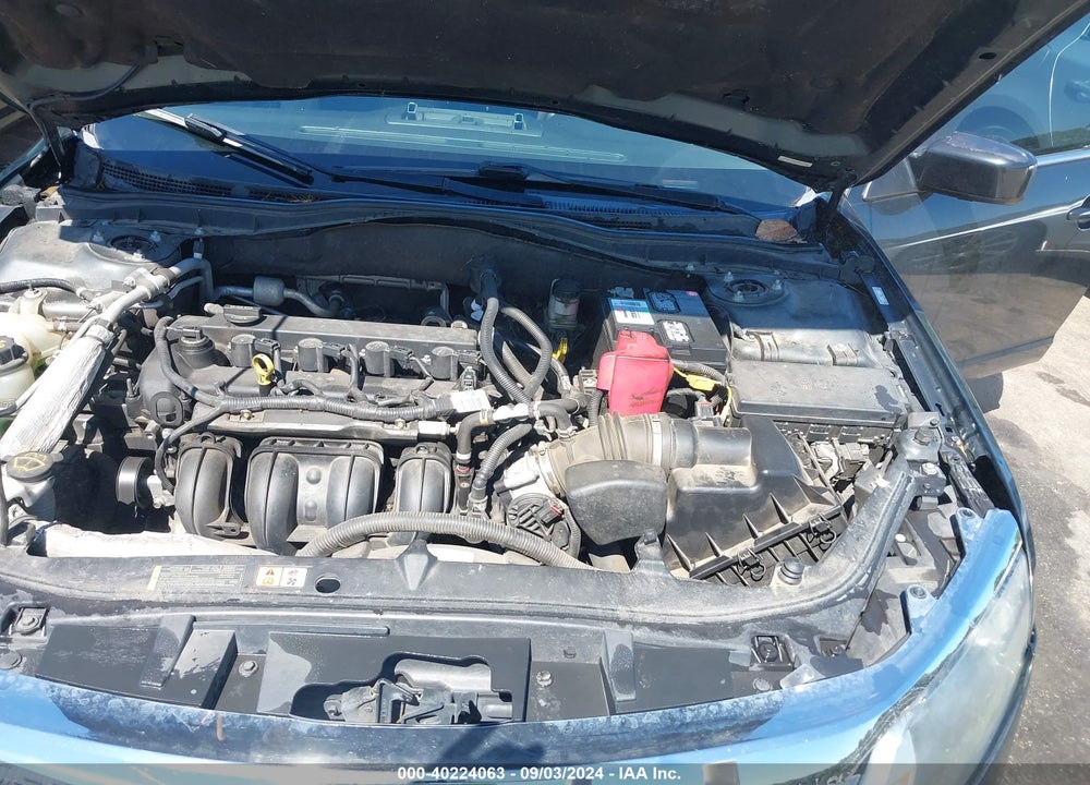 2010 FORD FUSION SE VIN: 3FAHP0HA7AR261905