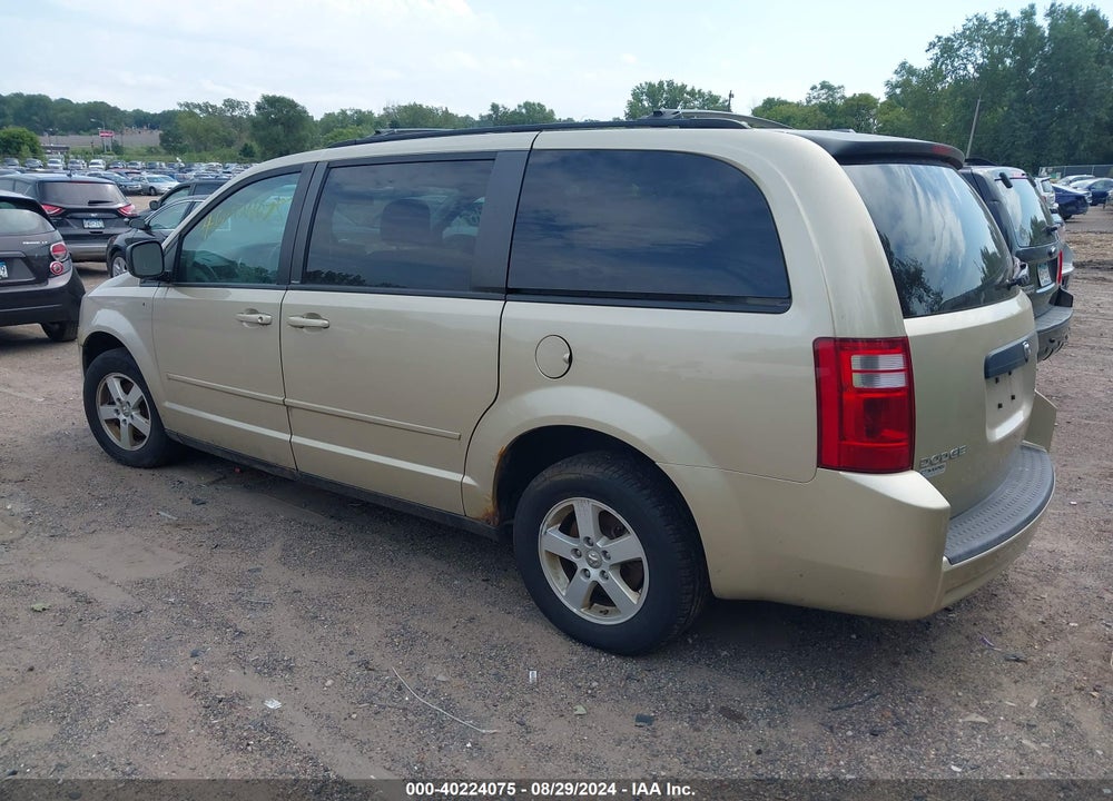 2010 DODGE GRAND CARAVAN HERO VIN: 2D4RN3D1XAR490292
