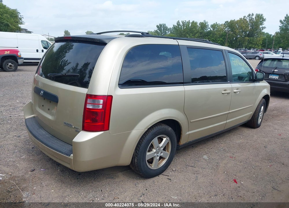 2010 DODGE GRAND CARAVAN HERO VIN: 2D4RN3D1XAR490292
