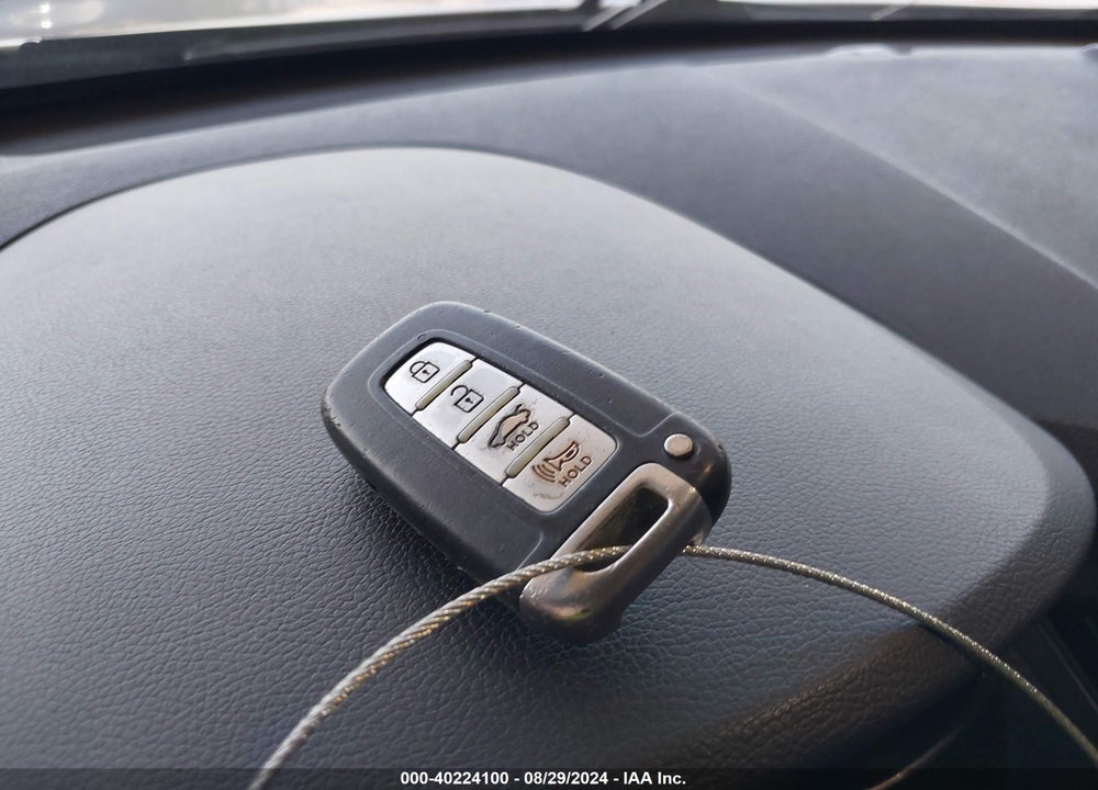2014 HYUNDAI SONATA HYBRID VIN: KMHEC4A41EA110106