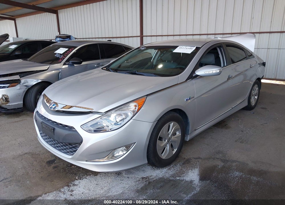 2014 HYUNDAI SONATA HYBRID VIN: KMHEC4A41EA110106