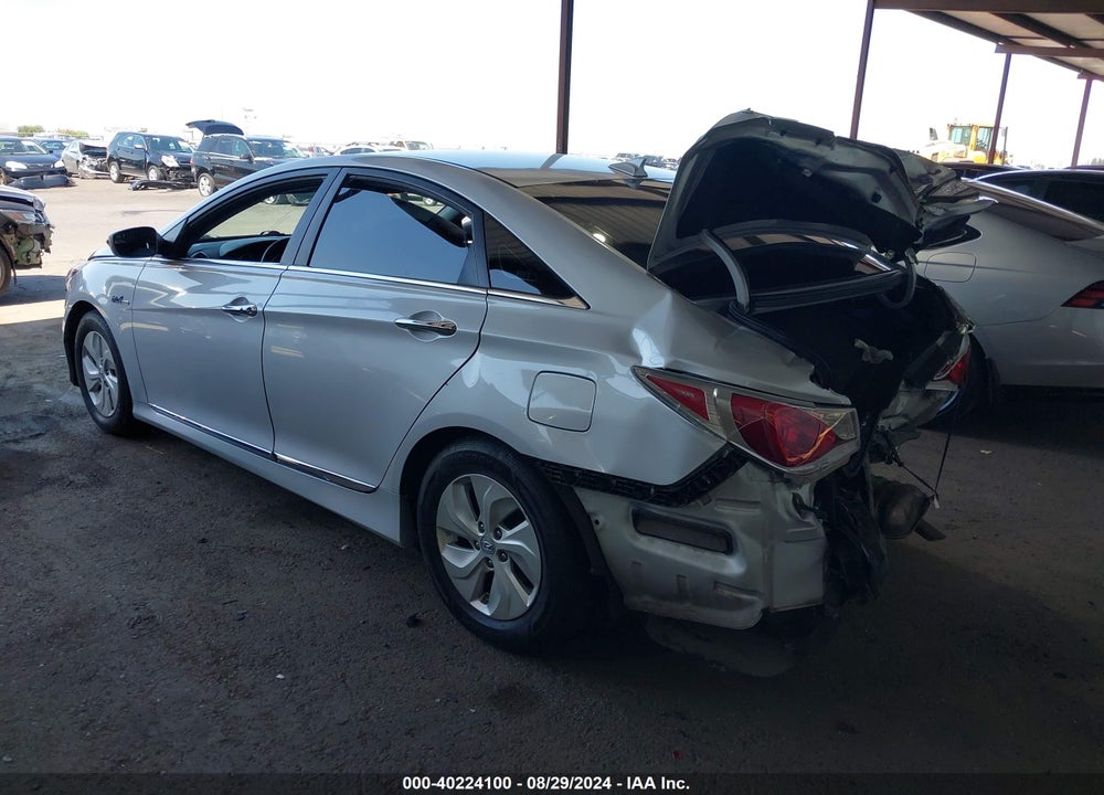 2014 HYUNDAI SONATA HYBRID VIN: KMHEC4A41EA110106